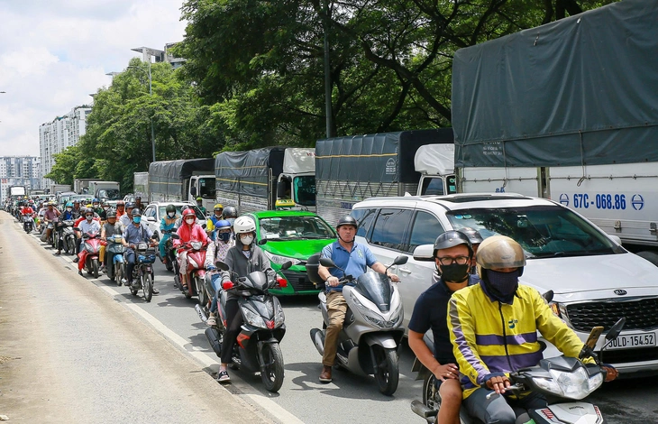 Bộ xây dựng đề xuất 'hybrid hóa' xe máy cũ tại việt nam