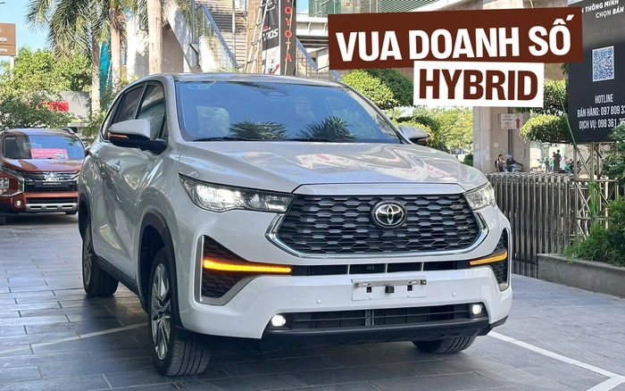 Cuộc đua xe hybrid tháng 10: Ván cờ lật ngược của Toyota và cú 'trượt dốc' bất ngờ của Honda CR-V