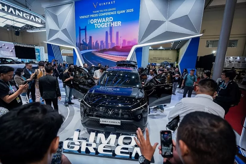 Jakarta AutoShow 2025: Vinfast Limo Green và VF Wild lộ diện, cuộc chơi lớn tại Indonesia chính thức bắt đầu