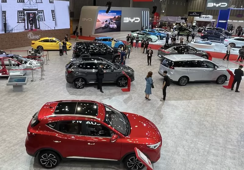 Ô tô Trung Quốc tràn sang Việt Nam, bán chẳng được bao nhiêu